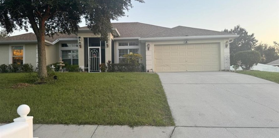 House in Haines City, Florida 4 bedrooms, 193.61 sq.m. № 1408040
