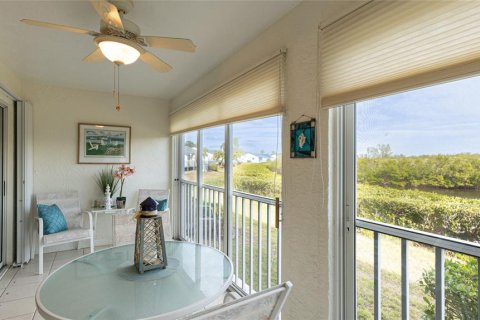 Condo in Bradenton, Florida, 2 bedrooms  № 2289678 - photo 26