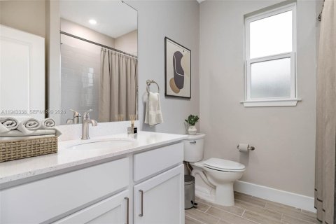 Casa en venta en Palm Bay, Florida, 4 dormitorios, 166.02 m2 № 2000484 - foto 19