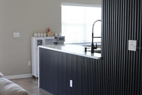 Casa en alquiler en Kissimmee, Florida, 4 dormitorios, 222.59 m2 № 1903246 - foto 22