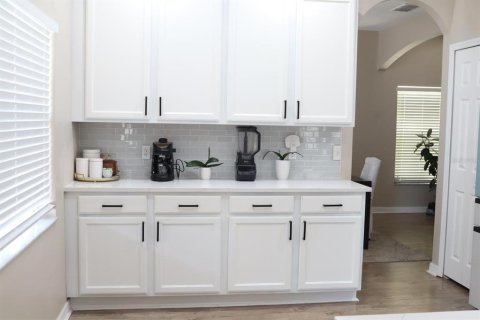 Casa en alquiler en Kissimmee, Florida, 4 dormitorios, 222.59 m2 № 1903246 - foto 24