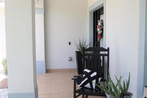 Casa en alquiler en Kissimmee, Florida, 4 dormitorios, 222.59 m2 № 1903246 - foto 4