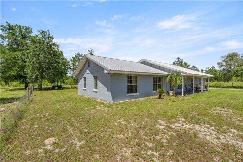 House in Archer, Florida 3 bedrooms, 156.08 sq.m. № 1725575 - photo 6
