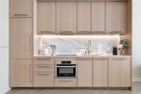 Copropriété à louer à Miami, Floride: 2 chambres, 74.69 m2 № 2154055 - photo 14