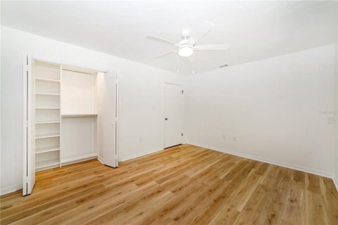 House in Gainesville, Florida 5 bedrooms, 308.62 sq.m. № 1644665 - photo 30
