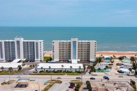 Condo in Ormond Beach, Florida, 2 bedrooms  № 1526716 - photo 4