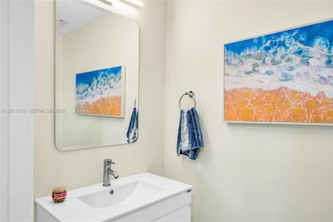 Copropriété à louer à Miami, Floride: 1 chambre, 72.93 m2 № 2074888 - photo 7