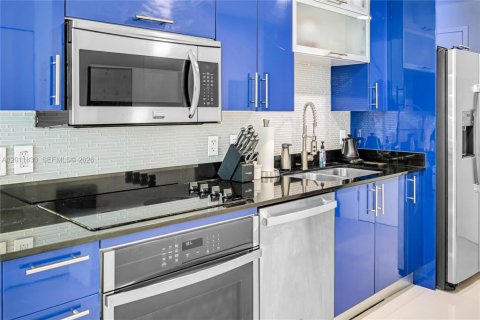 Copropriété à louer à Miami, Floride: 1 chambre, 72.93 m2 № 2074888 - photo 5