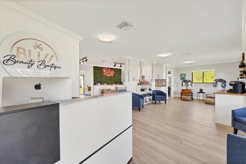 Купить коммерческую недвижимость в Энглвуд, Флорида 145.67м2, № 1439295 - фото 9