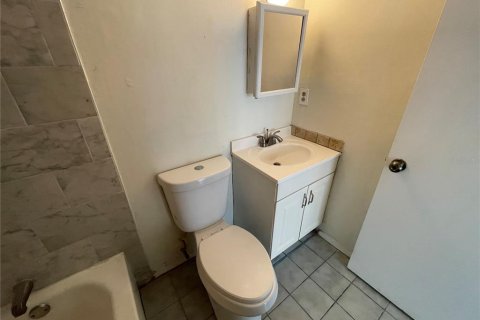 Condo in Tampa, Florida, 1 bedroom № 2238936 - photo 7