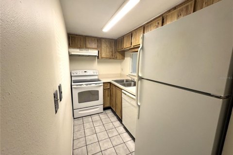 Condo in Tampa, Florida, 1 bedroom № 2238936 - photo 4