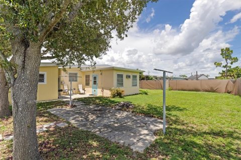 Casa en venta en Port Charlotte, Florida, 3 dormitorios, 98.85 m2 № 1805828 - foto 26