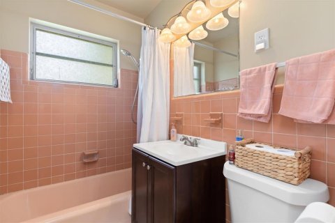 Casa en venta en Port Charlotte, Florida, 3 dormitorios, 98.85 m2 № 1805828 - foto 24