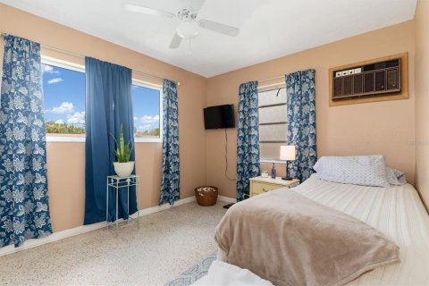 Casa en venta en Port Charlotte, Florida, 3 dormitorios, 98.85 m2 № 1805828 - foto 23