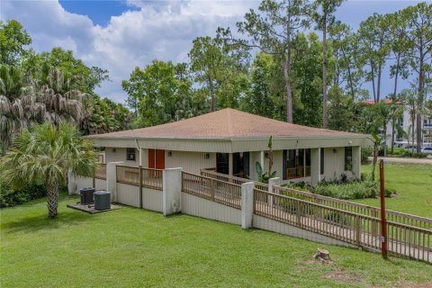 Condo in Winter Haven, Florida, 3 bedrooms  № 2391550 - photo 3
