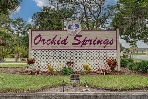 Condo in Winter Haven, Florida, 3 bedrooms  № 2391550 - photo 2