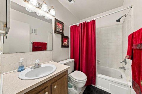 Condo in Winter Haven, Florida, 3 bedrooms  № 2391550 - photo 28
