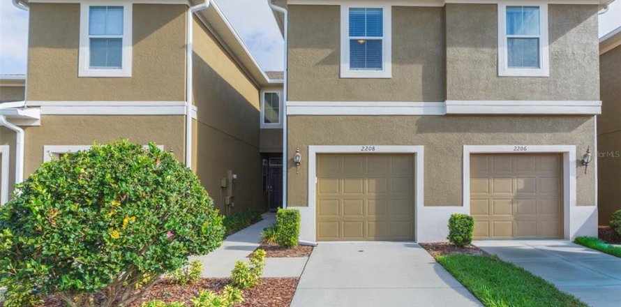 Touwnhouse à Brandon, Floride 3 chambres, 142.7 m2 № 2414997
