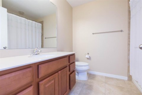 Touwnhouse à louer à Brandon, Floride: 3 chambres, 142.7 m2 № 2414997 - photo 9