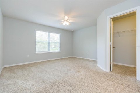 Touwnhouse à louer à Brandon, Floride: 3 chambres, 142.7 m2 № 2414997 - photo 11