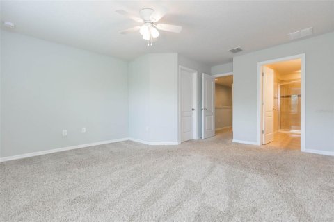 Touwnhouse à louer à Brandon, Floride: 3 chambres, 142.7 m2 № 2414997 - photo 12