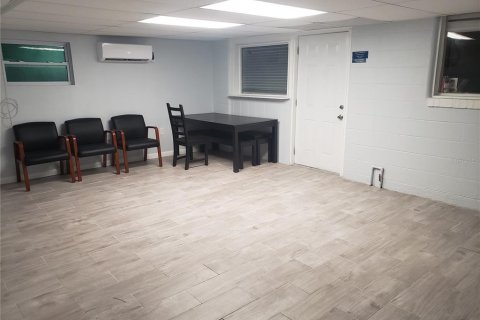 Immobilier commercial à vendre à Ruskin, Floride: 175.4 m2 № 2091842 - photo 5