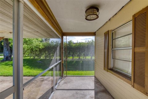 Duplex in Daytona Beach, Florida 2 bedrooms, 104.05 sq.m. № 1906438 - photo 5