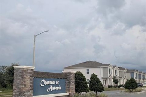 Touwnhouse à vendre à Davenport, Floride: 3 chambres, 170.94 m2 № 2198042 - photo 11