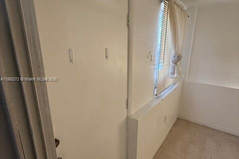 House in North Miami, Florida 2 bedrooms, 92.9 sq.m. № 1930696 - photo 24