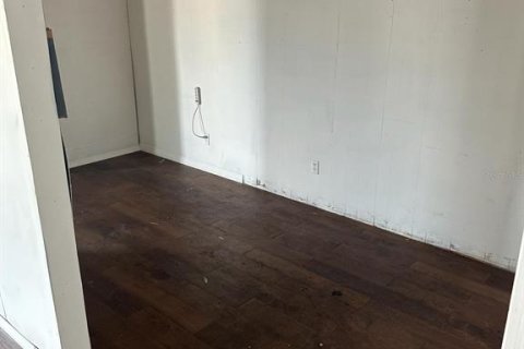 Immobilier commercial à louer à Orlando, Floride: 2140.47 m2 № 1822812 - photo 6