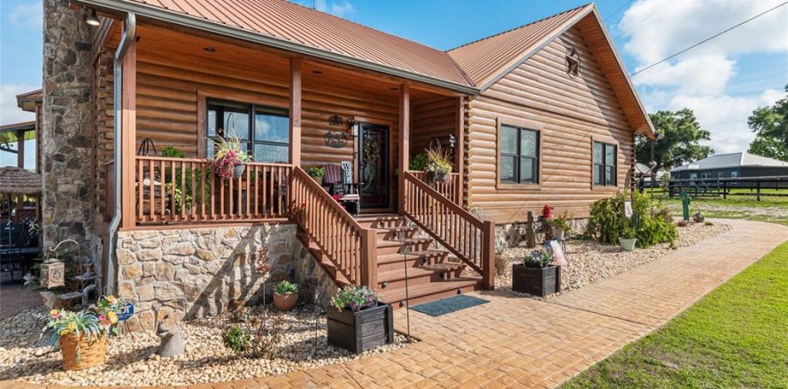 Casa en Bell, Florida 3 dormitorios, 209.03 m2 № 2201926