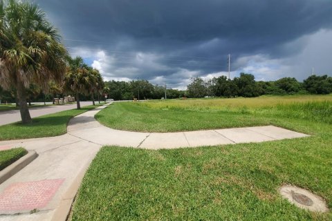 Commercial property in Winter Garden, Florida № 943689 - photo 7