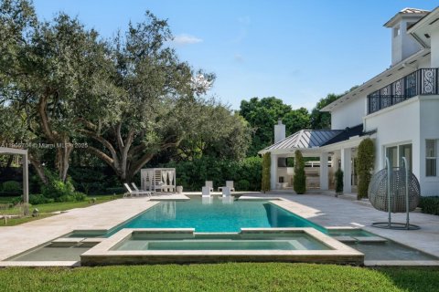 Снять в аренду виллу или дом в Майами, Флорида 5 спален, 695м2, № 1956388 - фото 5