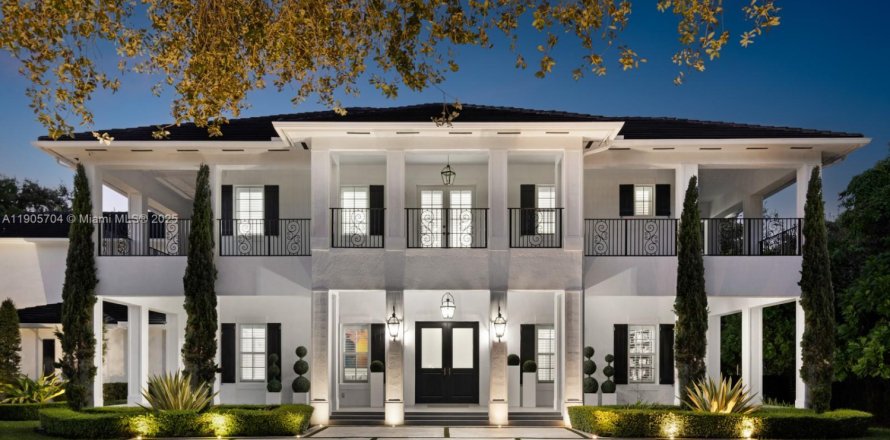 Дом в Майами, Флорида 5 спален, 695м2 № 1956388