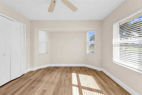 Villa ou maison à vendre à Punta Gorda, Floride: 3 chambres, 159.88 m2 № 2361185 - photo 27