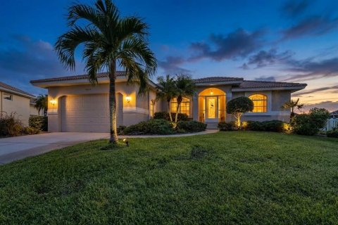 Villa ou maison à vendre à Punta Gorda, Floride: 3 chambres, 159.88 m2 № 2361185 - photo 6