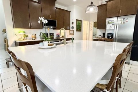 House in Saint Cloud, Florida 4 bedrooms, 253.81 sq.m. № 1780589 - photo 6