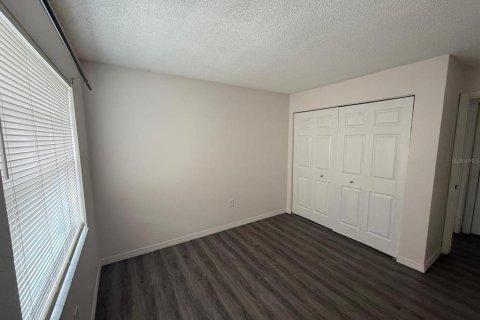 Condo in Orlando, Florida, 2 bedrooms  № 1848470 - photo 10