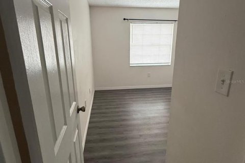 Condo in Orlando, Florida, 2 bedrooms  № 1848470 - photo 9