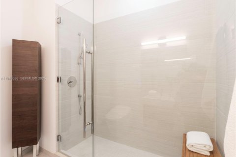 Снять в аренду кондоминиум в Майами, Флорида 2 спальни, 102.66м2, № 2005495 - фото 19