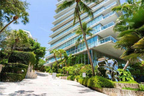 Снять в аренду кондоминиум в Майами, Флорида 2 спальни, 102.66м2, № 2005495 - фото 28