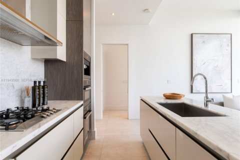 Снять в аренду кондоминиум в Майами, Флорида 2 спальни, 102.66м2, № 2005495 - фото 16