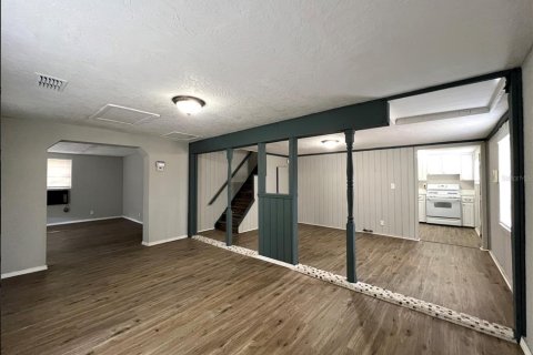 Villa ou maison à louer à Saint Petersburg, Floride: 4 chambres, 150.5 m2 № 2145129 - photo 14