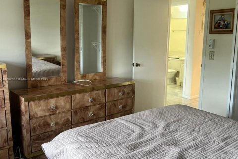 Condominio en venta en Boca Raton, Florida, 2 dormitorios, 76.09 m2 № 1984967 - foto 13