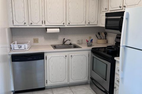 Condominio en venta en Boca Raton, Florida, 2 dormitorios, 76.09 m2 № 1984967 - foto 4