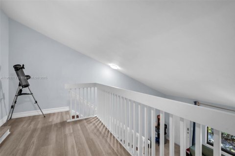 Touwnhouse à vendre à Fort Lauderdale, Floride: 2 chambres, 94.02 m2 № 1955635 - photo 12