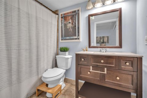 Touwnhouse à vendre à Fort Lauderdale, Floride: 2 chambres, 94.02 m2 № 1955635 - photo 9