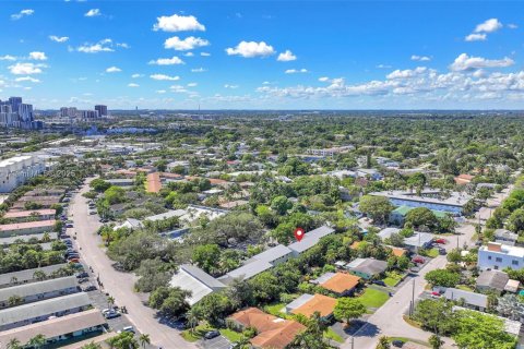 Touwnhouse à vendre à Fort Lauderdale, Floride: 2 chambres, 94.02 m2 № 1955635 - photo 2