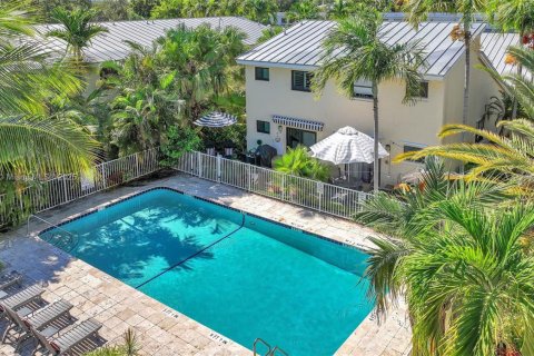 Touwnhouse à vendre à Fort Lauderdale, Floride: 2 chambres, 94.02 m2 № 1955635 - photo 3