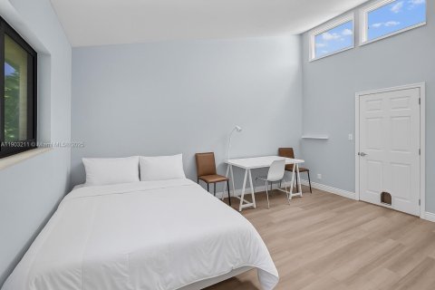 Touwnhouse à vendre à Fort Lauderdale, Floride: 2 chambres, 94.02 m2 № 1955635 - photo 4